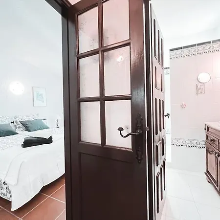 Charming Spanish Style Bungalow, Bbq,wf,terrace Mir09 Costa Adeje (Tenerife)