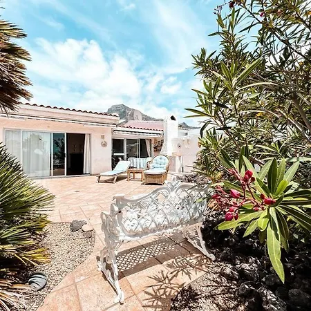 Charming Spanish Style Bungalow, Bbq,wf,terrace Mir09 Apartman Costa Adeje (Tenerife)