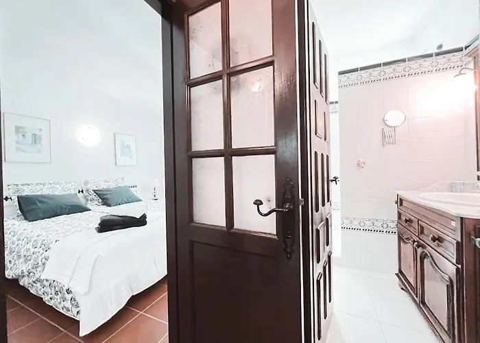 Charming Spanish Style Bungalow, Bbq,wf,terrace Mir09 Costa Adeje (Tenerife)