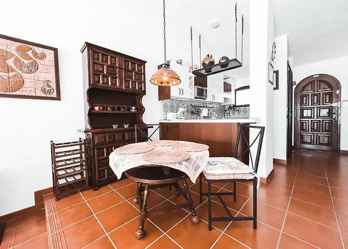 Charming Spanish Style Bungalow, Bbq,wf,terrace Mir09 Costa Adeje (Tenerife)