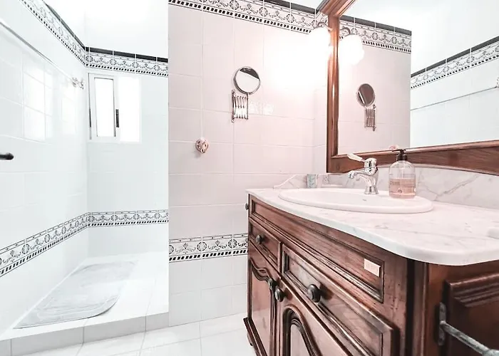 Apartament Charming Spanish Style Bungalow, Bbq,wf,terrace Mir09 Costa Adeje (Tenerife)