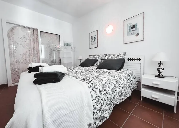 Apartament Charming Spanish Style Bungalow, Bbq,wf,terrace Mir09 *