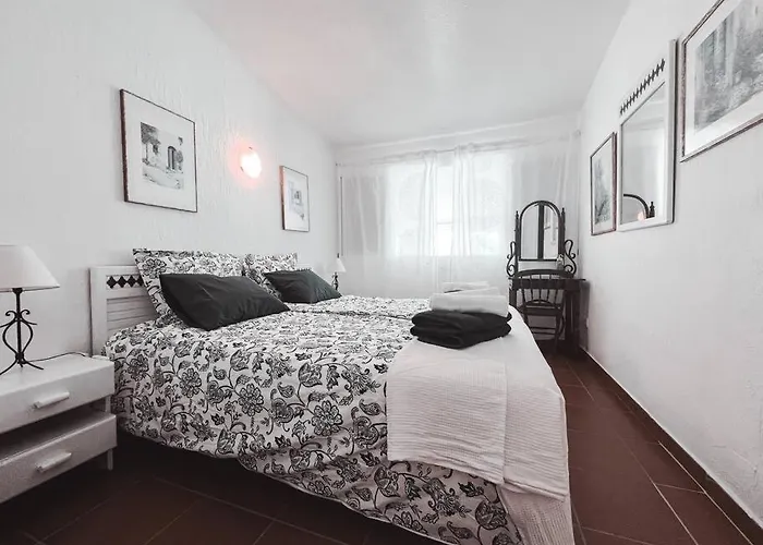 Charming Spanish Style Bungalow, Bbq,wf,terrace Mir09 Costa Adeje (Tenerife)